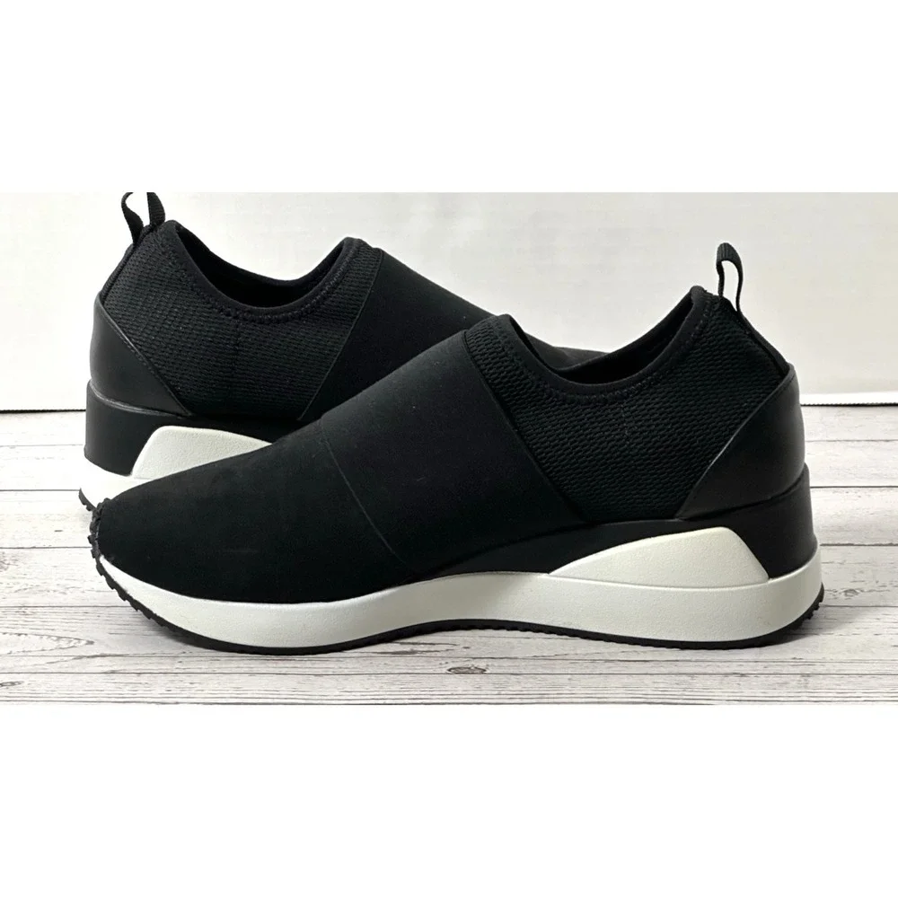 Alfani Step‎ In Flex Sneakers Black Pull-on Size 8.5 Women's Black Sneakers